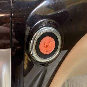 ELGRAND　エルグランド　250XG【総合評価優良車】【車検２年付】【新品タイヤ４本付】