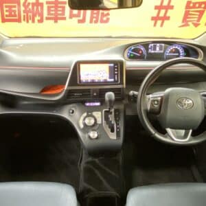 SIENTA　シエンタ　HYBRID　G　【カスタム】【車検2年付】