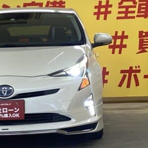 PRIUS プリウス　S 　【カスタム】
