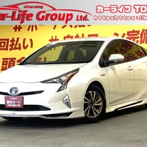 PRIUS プリウス　S 　【カスタム】