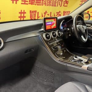 MERCEDES BENZ   メルセデスベンツ　Cクラス　C220dアバンギャルド