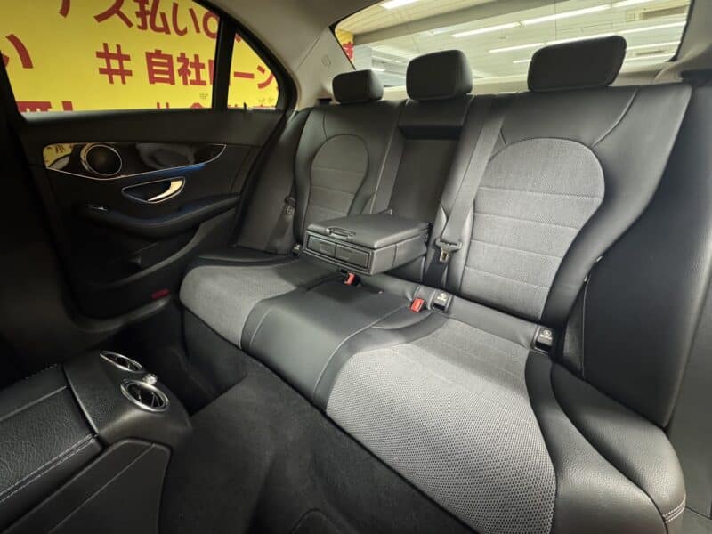 MERCEDES BENZ メルセデスベンツ Cクラス C220dアバンギャルド