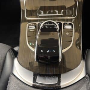 MERCEDES BENZ   メルセデスベンツ　Cクラス　C220dアバンギャルド