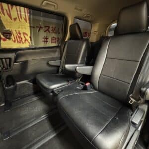 VOXY　ヴォクシー　ＺＳ　【総合評価優良車】