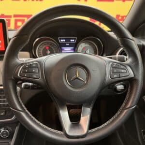 MERCEDES BENZ メルセデス・ベンツ　CLA180【総合評価優良車】