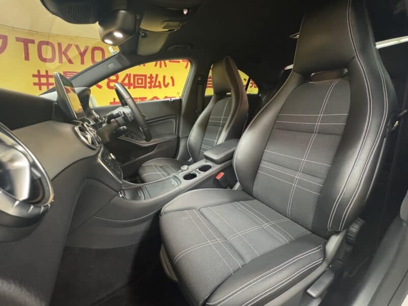 MERCEDES BENZ メルセデス・ベンツ CLA180【総合評価優良車】