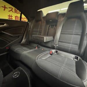 MERCEDES BENZ メルセデス・ベンツ　CLA180【総合評価優良車】
