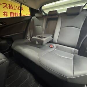 PRIUS プリウス  Ｓツーリングセレクション【総合評価優良車】【カスタム】