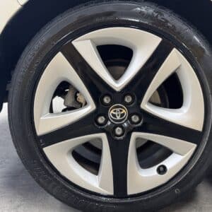 PRIUS プリウス  Ｓツーリングセレクション【総合評価優良車】【カスタム】