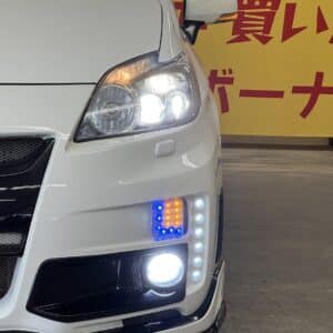 PRIUS　プリウス　Sツーリングセレクション　【カスタム】【総合評価優良車】【車検2年付】