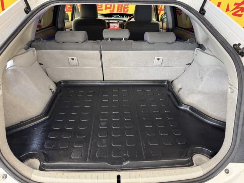 PRIUS プリウス Sツーリングセレクション 【カスタム】【総合評価優良車】【車検2年付】