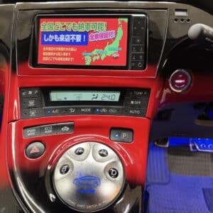 PRIUS　プリウス　Sツーリングセレクション　【カスタム】【総合評価優良車】【車検2年付】