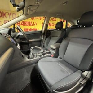 IMPREZA 　インプレッサスポーツ　1.6i-L【5MT】【4WD】