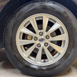 IMPREZA 　インプレッサスポーツ　1.6i-L【5MT】【4WD】