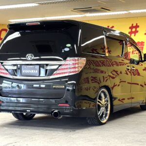 VELLFIRE　ヴェルファイア2.4Z　ゴールデンアイズⅡ【後期型】【カスタム】