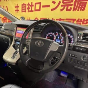 VELLFIRE　ヴェルファイア2.4Z　ゴールデンアイズⅡ【後期型】【カスタム】