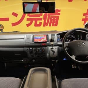 HIACE ハイエース　スーパーGL人気のディーゼル車【2型】【カスタム】車検１年付