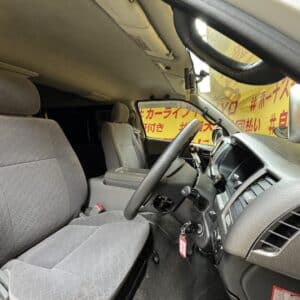 HIACE ハイエース　スーパーGL人気のディーゼル車【2型】【カスタム】車検１年付