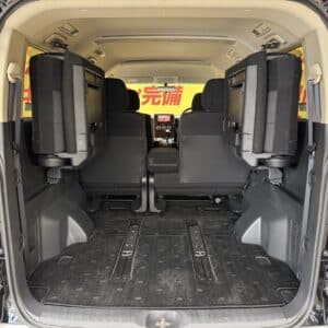 DELICA　デリカD5　シャモニー　【特別仕様車】　【4WD】