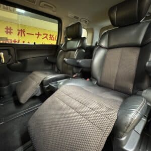 ELGRAND エルグランド ２５０ハイウェイスター　アーバンクロム【特別仕様車】
