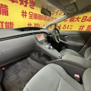 PRIUS プリウス　Sツーリングセレクション