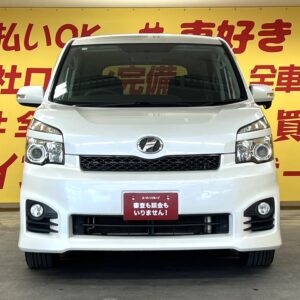 VOXY　ヴォクシー　ZS　【後期型】