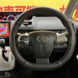 VOXY　ヴォクシー　ZS　【後期型】