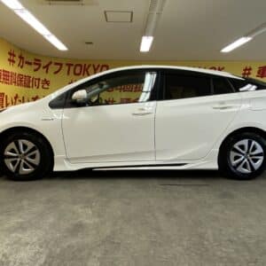 PRIUS　プリウス　A 【カスタム】【総合評価優良車】