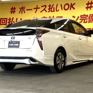 PRIUS　プリウス　A 【カスタム】【総合評価優良車】