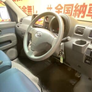 HIJET　ハイゼットカーゴ　クルーズ【カスタム】【４WD】【ターボ】