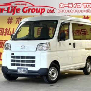 HIJET　ハイゼットカーゴ　デラックス【高年式】【低走行】【車検２年付】