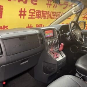 DELICA　デリカD5　シャモニー　【特別仕様車】　【カスタム】　【4WD】【車検2年付】