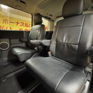 DELICA　デリカD5　シャモニー　【特別仕様車】　【カスタム】　【4WD】【車検2年付】