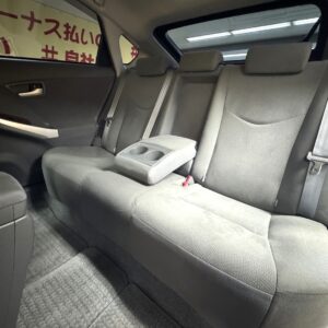 PRIUS　プリウス　S　ツーリングセレクション【カスタム】【車検2年付】