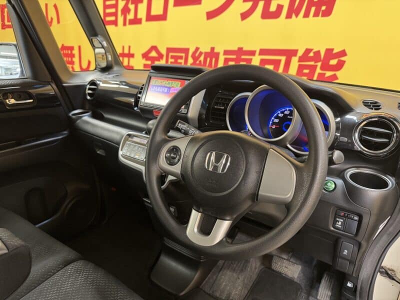 N-BOXカスタム G・Lパッケージ