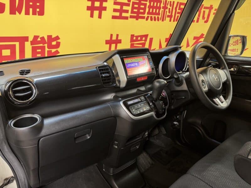 N-BOXカスタム G・Lパッケージ