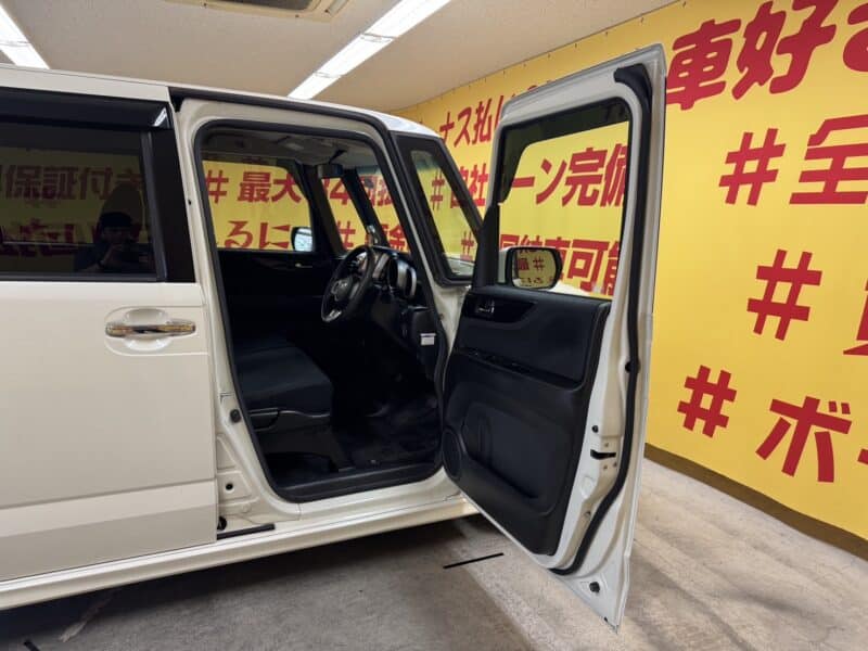 N-BOXカスタム G・Lパッケージ