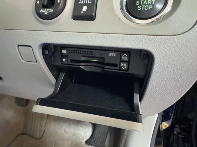 CROWN クラウンロイヤルサルーン 【車検2年付】【総合評価優良車】【カスタム】