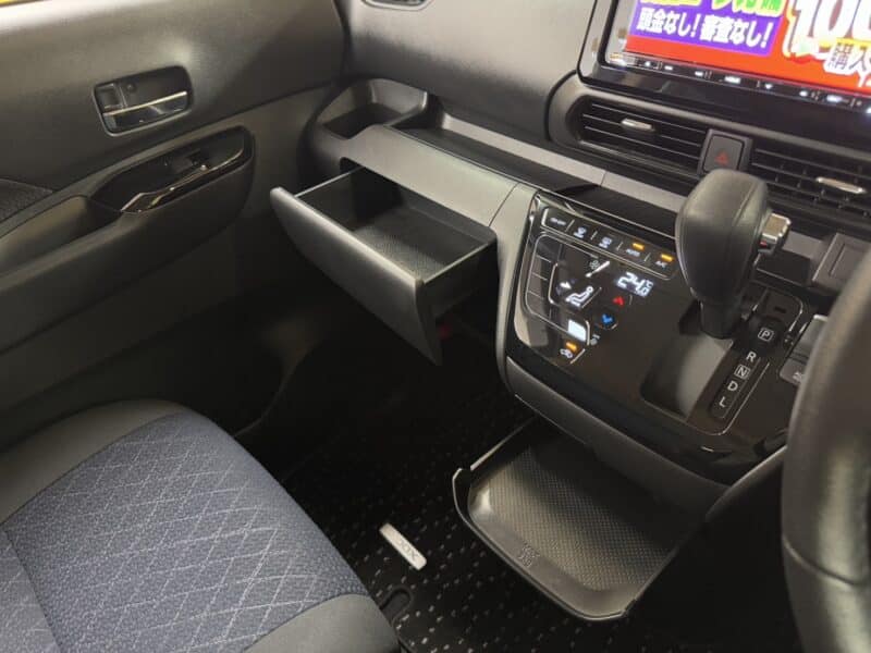 ROOX ルークス ハイウェイスター Gターボ プロパイロットエディション 【車検2年付】