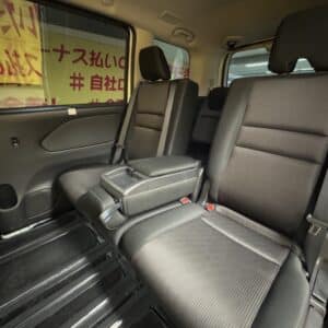 SERENA　セレナ　ハイウェイスター Vセレクション【特別仕様車】 【車検2年付】