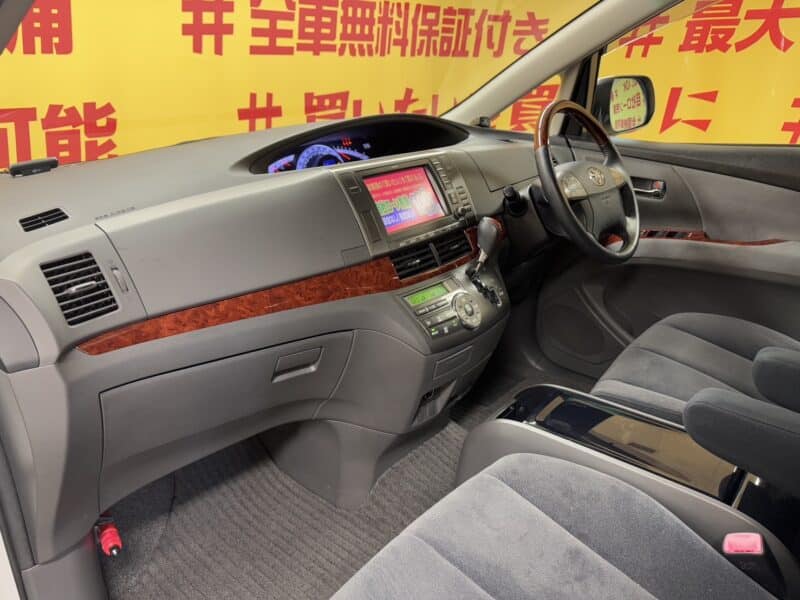 ESTIMA エスティマ アエラスGエディション【車検2年付】【特別仕様車】【4WD】