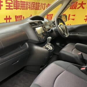 SERENA　セレナ　ハイウェイスター　S-HV 【総合評価優良車】　【車検2年付】