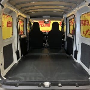 HIJET　ハイゼットカーゴ　デラックス【高年式】【低走行】【車検２年付】