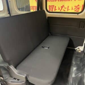 HIJET　ハイゼットカーゴ　デラックス【高年式】【低走行】【車検２年付】