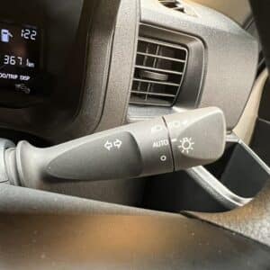 HIJET　ハイゼットカーゴ　デラックス【高年式】【低走行】【車検２年付】