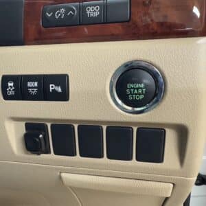ALPHARD　アルファード　２４０S　リミテッド【総合優良車両】【４WD】【タイヤ４本新品】