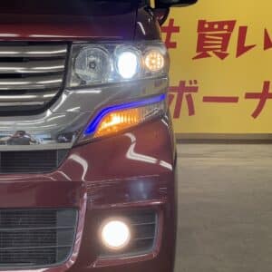 N-BOX　カスタム　Ｇターボパッケージ【4WD】【車検２年付】