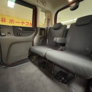 N-BOX　カスタム　Ｇターボパッケージ【4WD】【車検２年付】