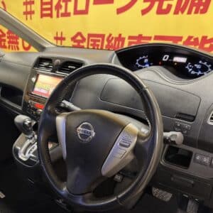 SERENA　セレナ　ハイウェイスター 　【車検２年付】