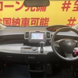 FREED　フリード　Gエアロ　ハイウェイエディション【特別仕様車】【車検2年付】